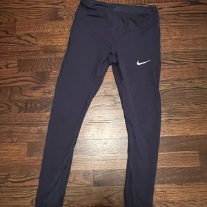 Women’s Nike Leggings. Size M